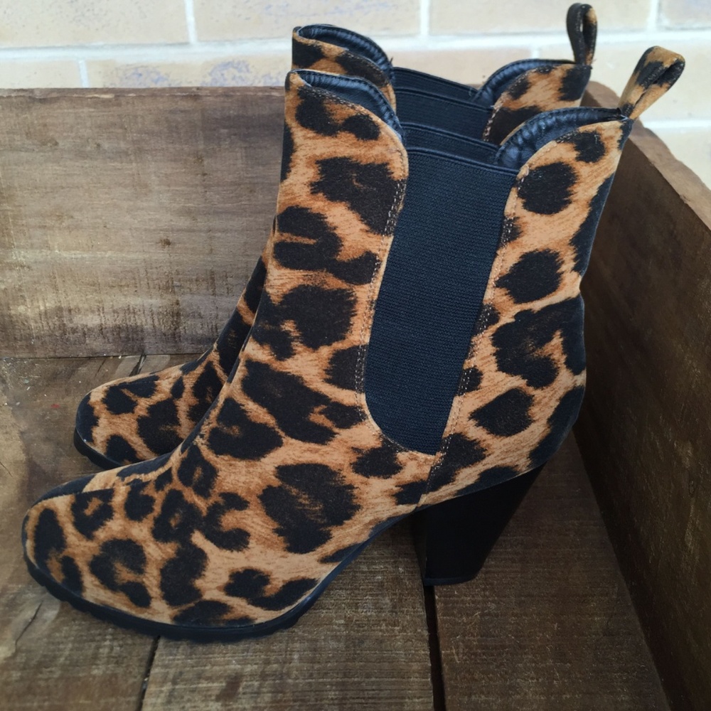 Liliana Women's Ankle Boots Animal Print Booties - Picture 3 of 8